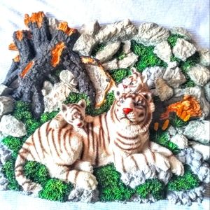 "Bengal Tigers" , A Mother's Love Diorama.